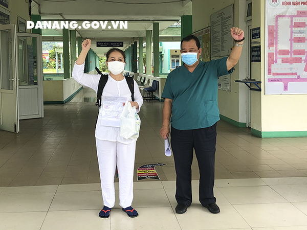   Bệnh nhân COVID-19 cuối cùng ở Bệnh viện Phổi Đà Nẵng được xuất viện  
