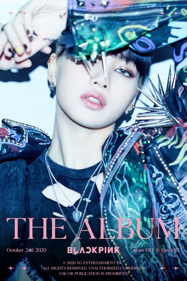 Lisa (BLACKPINK) đẹp mê hoặc trong poster teaser 'The Album' 2