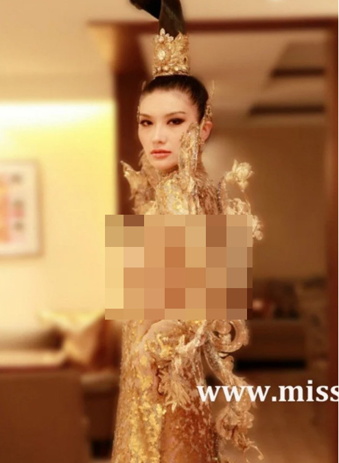 5 trang phục gây tranh cãi tại các cuộc thi hoa hậu: Đại diện Việt Nam khiến fan đỏ mặt 4