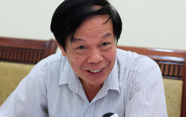   GS.TS Mai Ngọc Chừ, Phó Chủ tịch Hội đồng thẩm định SGK tiếng Việt lớp 1.  