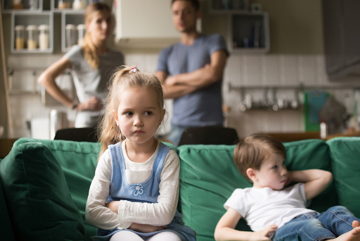 7 cách để bố mẹ có thể ngăn những hành động ngỗ nghịch khi con trở nên bướng bỉnh hơn 0