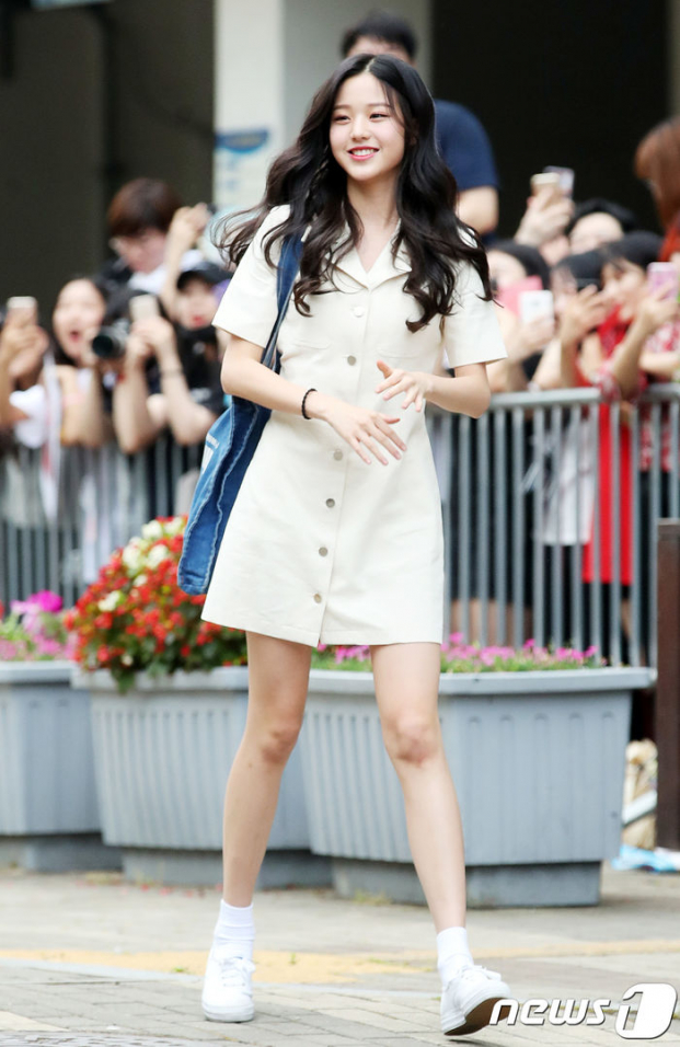 10 idol là hóa thân của thần vệ nữ: Irene và mỹ nhân chân dài nhất Kpop được gọi tên 15
