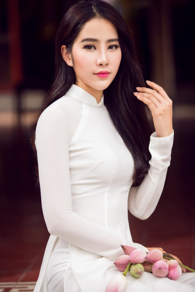 Sao Việt mặc áo dài trắng: Ngọc Trinh đẹp như tiên nữ, nhìn Lâm Khánh Chi mà khóc nghẹn 8