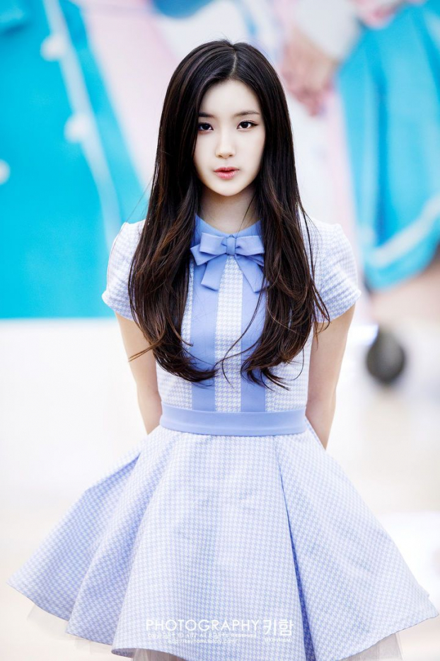 10 idol là hóa thân của thần vệ nữ: Irene và mỹ nhân chân dài nhất Kpop được gọi tên 16