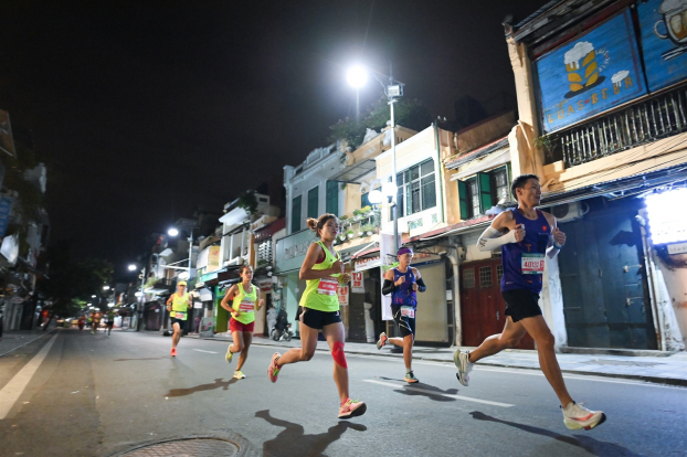 Hàng loạt thành tích ấn tượng tại VPBank Hanoi Marathon ASEAN 2020 0