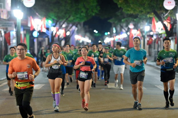 Hàng loạt thành tích ấn tượng tại VPBank Hanoi Marathon ASEAN 2020 2