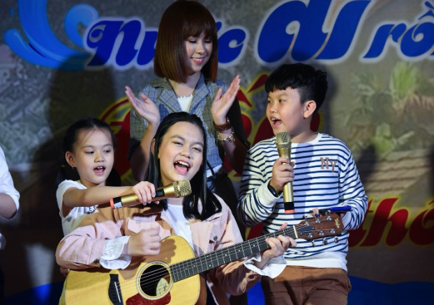 Bào Ngư và Victoria tổ chức đêm nhạc Tri ân Dự án 'Nước đi rồi – Đến trường' 0