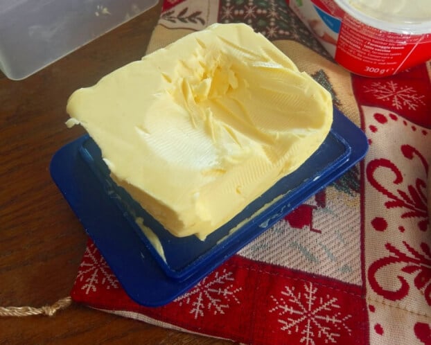   Không ai lấy bơ theo kiểu này cả  