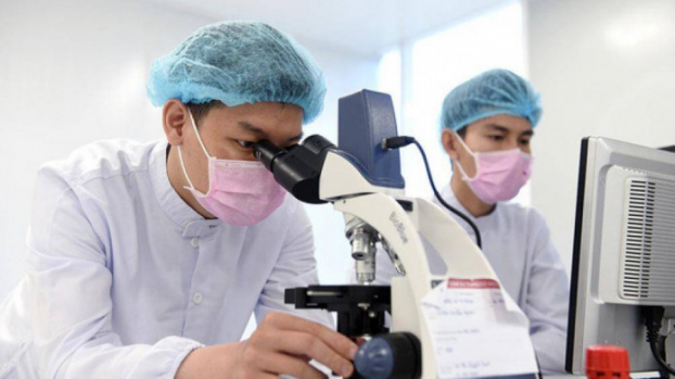   Vắc-xin COVID-19 của Việt Nam sắp được tiêm thử nghiệm trên người.  