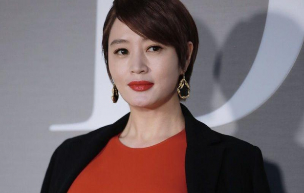   'Chị đại' Kim Hye Soo đứng thứ 10  