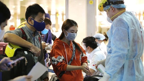   Tối 1/1/2021, Việt Nam thêm 9 ca nhiễm COVID-19 mới.  