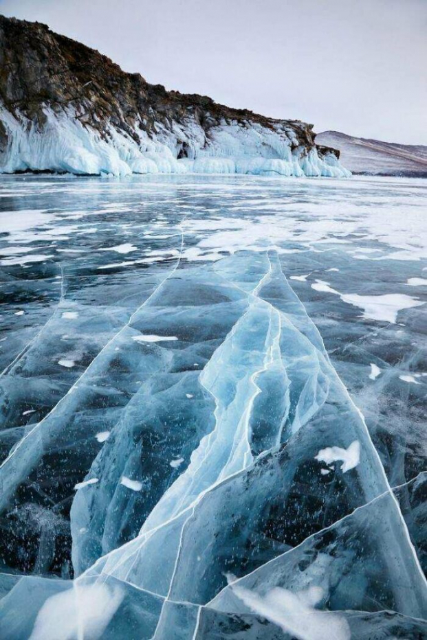   Hồ Baikal, Siberia, Nga  