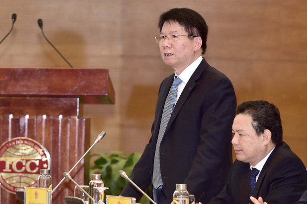   Thứ trưởng Bộ Y tế Trương Quốc Cường thông tin về việc mua vắc-xin COVID-19.  