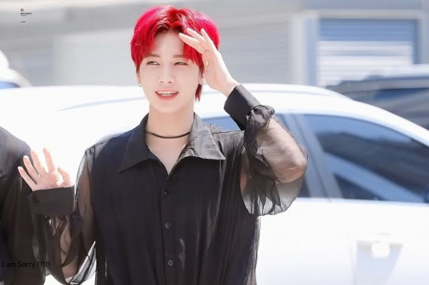 Knet liệt kê 21 idol Kpop để tóc đỏ đẹp nhất: Joy xinh như búp bê sứ, V siêu cuốn hút 3