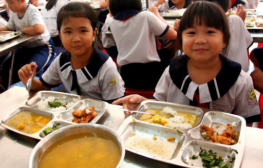   Sẽ có Chương trình bữa ăn học đường thay thế chương trình Sữa học đường.Ảnh minh họa  