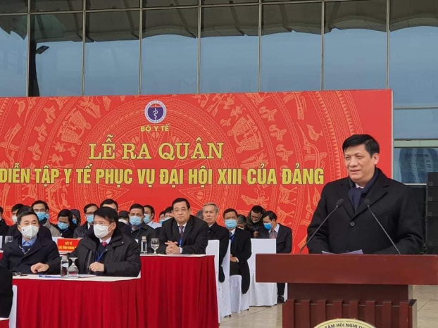   Bộ trưởng Bộ Y tế Nguyễn Thanh Long phát biểu.  