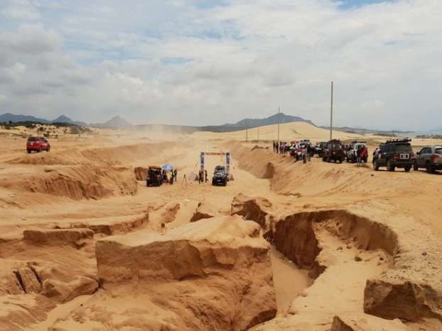   Vùng đất sa mạc đầy nắng, gió và cát Mũi Dinh trở thành điểm đến lý tưởng cho du khách ưa trải nghiệm và khám phá.  