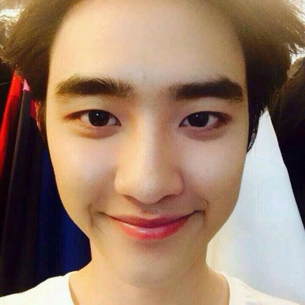 10 idol nam selfie tệ nhất Kpop: Visual tỉ lệ nghịch với level 'tự sướng' 11