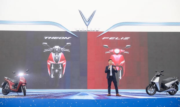 Màn trình diễn mãn nhãn của Theon và Feliz – siêu phẩm xe máy điện sắp ra mắt của VinFast 0