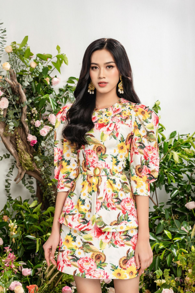 Hoa hậu Đỗ Thị Hà gợi ý trang phục du Xuân 2021 0