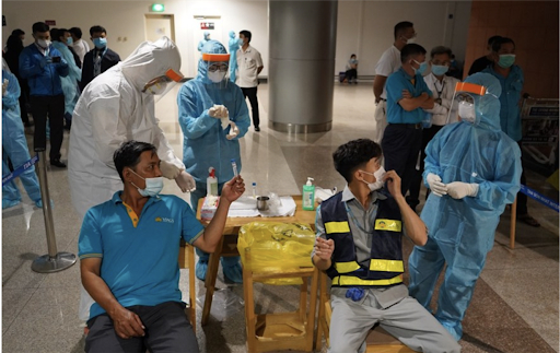   TP.HCM đã phát hiện 35 trường hợp lây nhiễm trong cộng đồng liên quan đến chùm ca bệnh ở sân bay Tân Sơn Nhất. Ảnh minh họa  