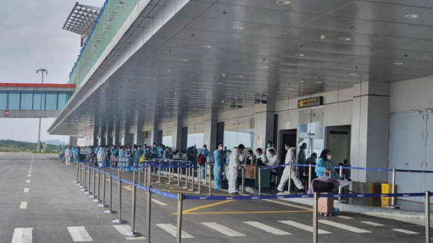   Sân bay Vân Đồn tiếp tục gia hạn phong tỏa tới 3/3.  