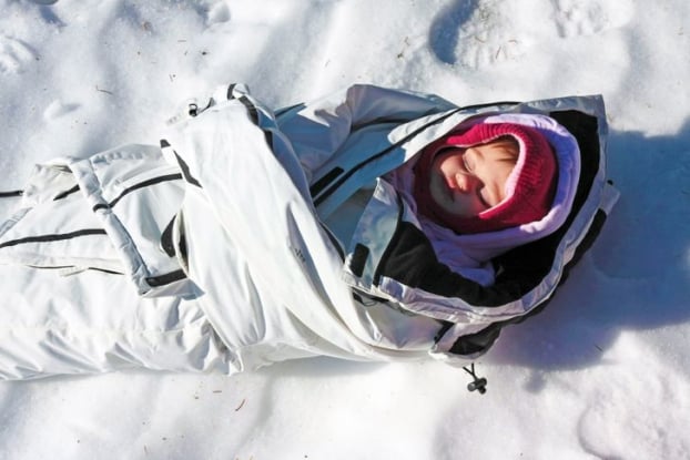 Vì sao cha mẹ các nước xứ lạnh để trẻ sơ sinh ngủ ngoài trời? 4
