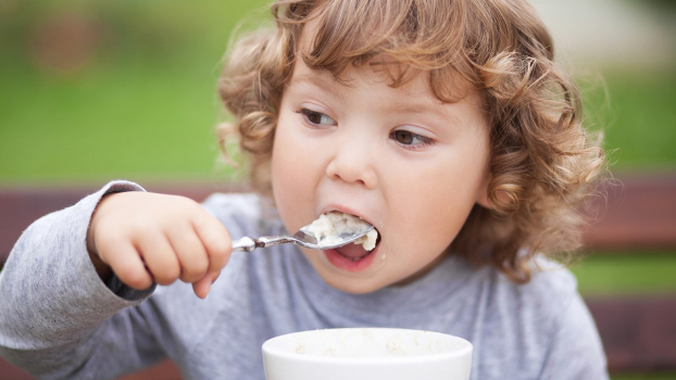 7 thực phẩm giúp tăng cân cho trẻ còi cọc 3