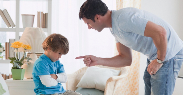 9 câu nói 'tối kỵ' cha mẹ nên tránh khi kỷ luật con 1