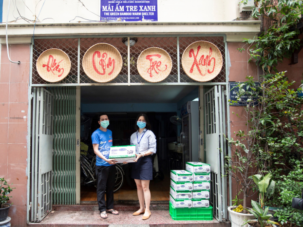 Quỹ sữa vươn cao Việt Nam tiếp tục hành trình trao tặng sữa cho trẻ em tại 26 tỉnh thành 8