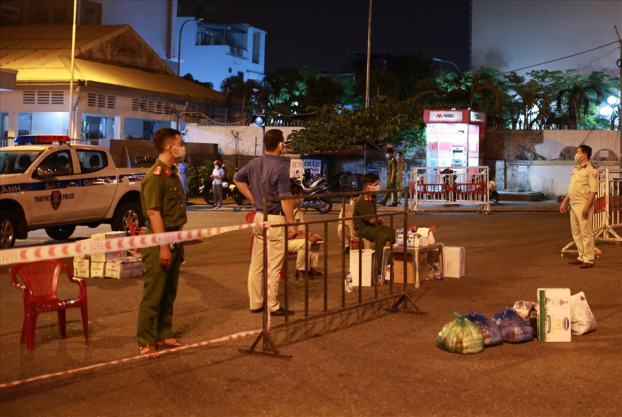   Phong tỏa khu công nghiệp An Đồn.  