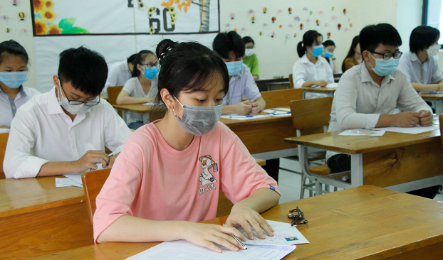   Các thí sinh Hà Nam bước vào kỳ thi lớp 10 THPT năm học 2021-2022.  