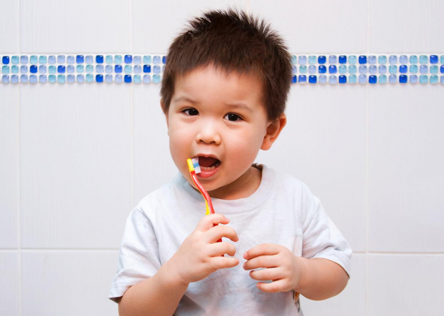 5 thói quen xấu có thể làm hỏng răng của trẻ, cha mẹ nên sửa ngay 4
