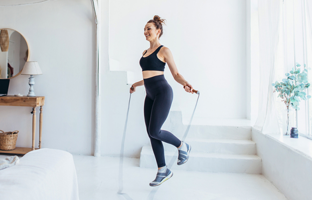 5 bài tập thể dục tại nhà giúp bạn giữ sức khỏe và vóc dáng mà không cần ra đường 2
