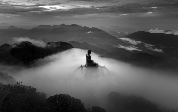  “Tượng Phật A Di Đà bằng đồng toạ lạc ở độ cao cao nhất Châu Á”  
