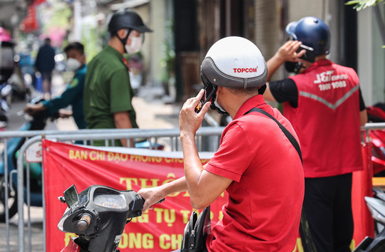 Hà Nội: Hướng dẫn người dân đi lại giữa 3 vùng đỏ - cam - xanh từ ngày 6/9 1