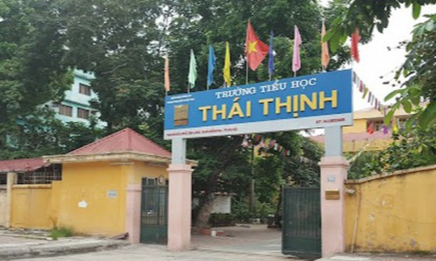   Bé trai lớp 4 tử vong khi học trực tuyến.  