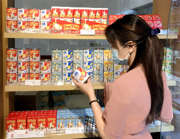 Người tiêu dùng bất ngờ khi 'rinh' vàng từ chương trình 'Uống sữa Ông Thọ, trúng vàng' 6