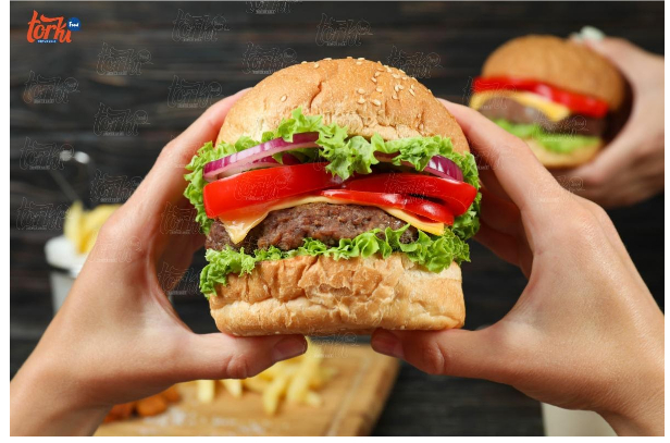   Sự hấp dẫn của bánh mì hamburger với khách hàng ưa chuộng đồ ăn nhanh  