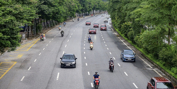   Hà Nội dừng kiểm tra người và phương tiện lưu thông qua.  