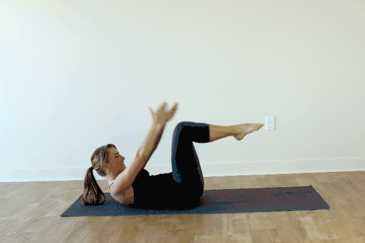 Không hợp với yoga? 5 bài tập pilates giảm mỡ bụng, săn chắc vòng 2 hiệu quả ngay tại nhà 5