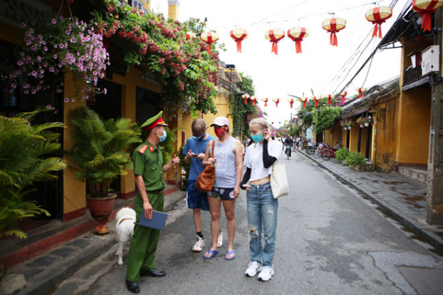 5 địa phương là Kiên Giang, Khánh Hòa, Đà Nẵng, Quảng Nam, Quảng Ninh được thí điểm đón khách du lịch quốc tế. Ảnh minh họa