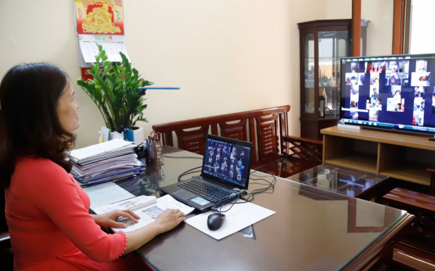 Giáo viên rất trách nhiệm, cố gắng trong việc dạy online.