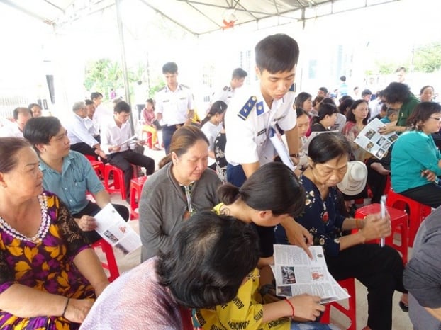   Cà Mau đẩy mạnh công tác tuyên truyền, nâng cao nhận thực người dân trong công tác phòng chống HIV/AIDS. Ảnh minh họa  