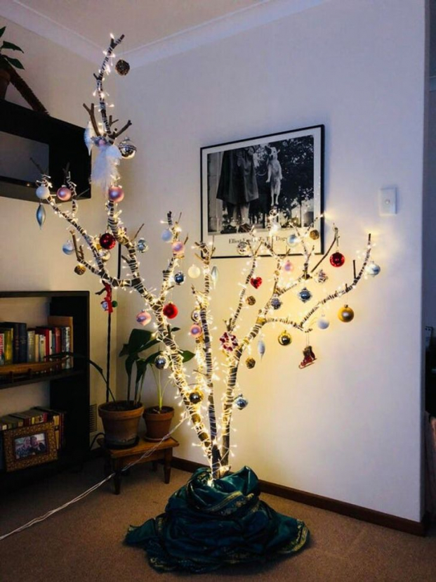 15 ý tưởng tự làm cây thông Giáng sinh từ những vật liệu rẻ tiền, có sẵn trong nhà 7