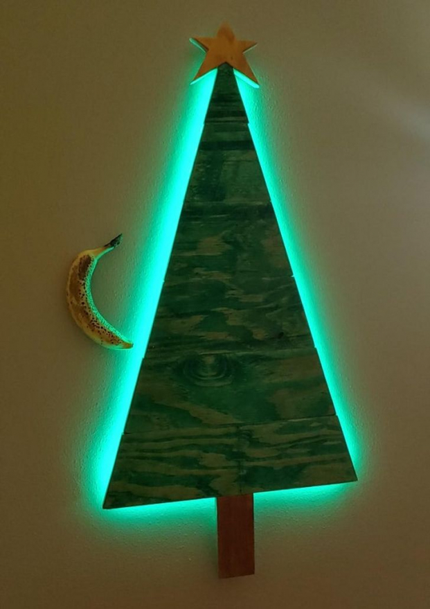 15 ý tưởng tự làm cây thông Giáng sinh từ những vật liệu rẻ tiền, có sẵn trong nhà 9