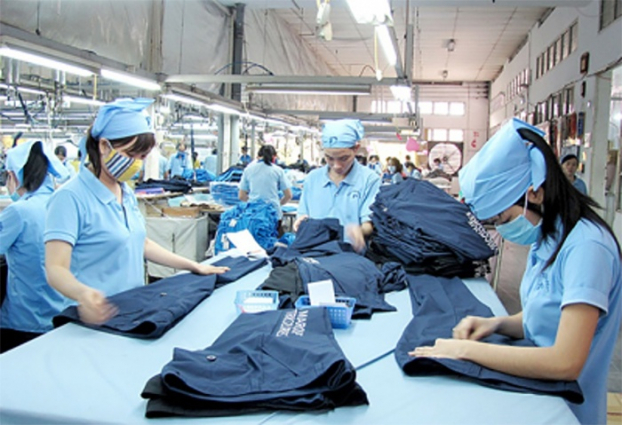   Người lao động khó khăn ở Hà Nội sẽ được nhận 300.000 đồng dịp Tết Nguyên đán 2022. Ảnh minh họa  
