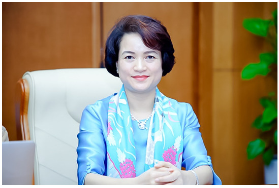   Bà Nguyễn Thị Hương Liên – Phó tổng giám đốc công ty cổ phần Sao Thái Dương  