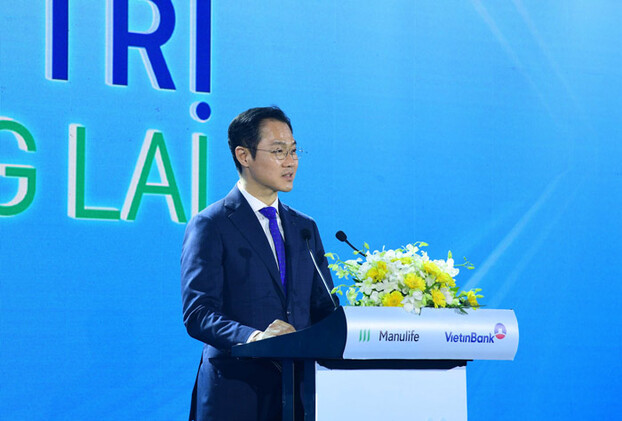   Ông Sang Lee - Tổng Giám đốc Manulife Việt Nam phát biểu tại buổi Lễ  