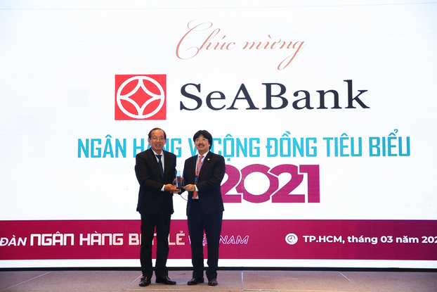 SeABank được vinh danh 2 giải thưởng 'Ngân hàng Việt Nam tiêu biểu 2021' 0